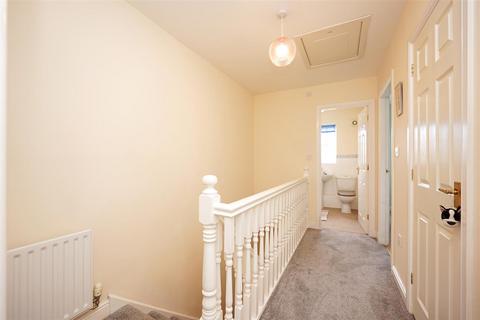 9 Armon Close, Barrow-in-furness, LA13 0SY
