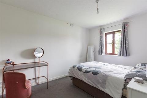 Flat 7, Tattershall Court Osbourne Road, Dartford, DA2 6RU