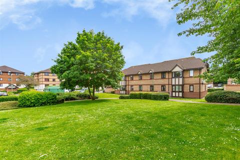 Flat 7, Tattershall Court Osbourne Road, Dartford, DA2 6RU