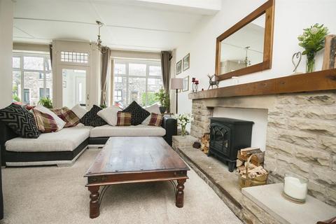 4 bedroom end of terrace house for sale, Bolton Road North, Ramsbottom, Bury
