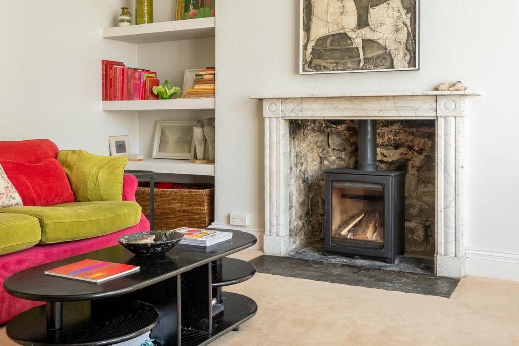 Flat B Lambridge Grange BA1 8 BE-10.jpg