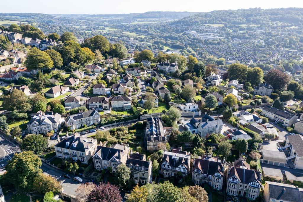 6 St Stephens Place, Bath, BA1 5 PJ-7.jpg