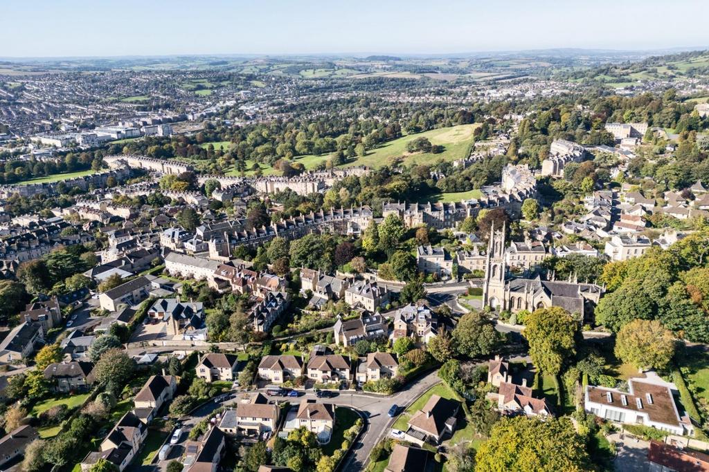 6 St Stephens Place, Bath, BA1 5 PJ-9.jpg
