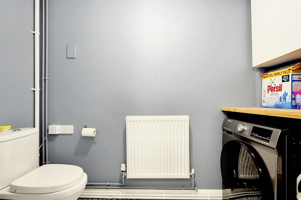 Utility/Ground Floor w.c.