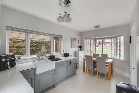 20 Dorterry Crescent, Ilkeston, DE7 4DT