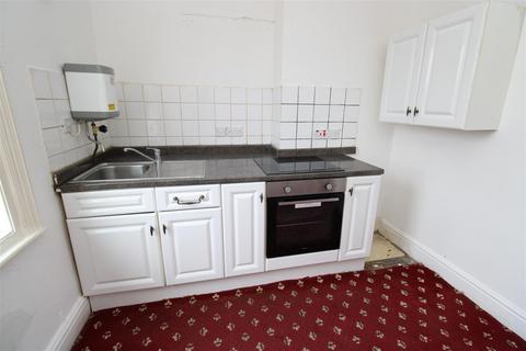 1 bedroom property to rent, 28 Shaftesbury Avenue, Blackpool