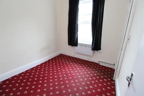 1 bedroom property to rent, 28 Shaftesbury Avenue, Blackpool