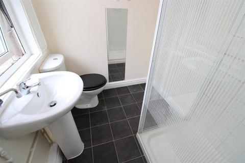 1 bedroom property to rent, 28 Shaftesbury Avenue, Blackpool