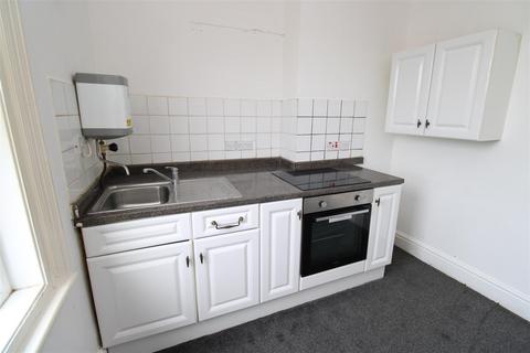 1 bedroom flat to rent, 28 Shaftesbury Avenue, Blackpool