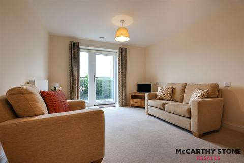 1 bedroom apartment for sale, Springfield Close, Stratford-Upon-Avon, Warwickshire, CV37 8GA