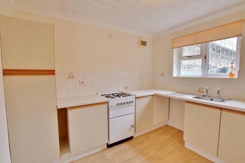 1 bedroom apartment to rent, Robbs Walk, St. Ives