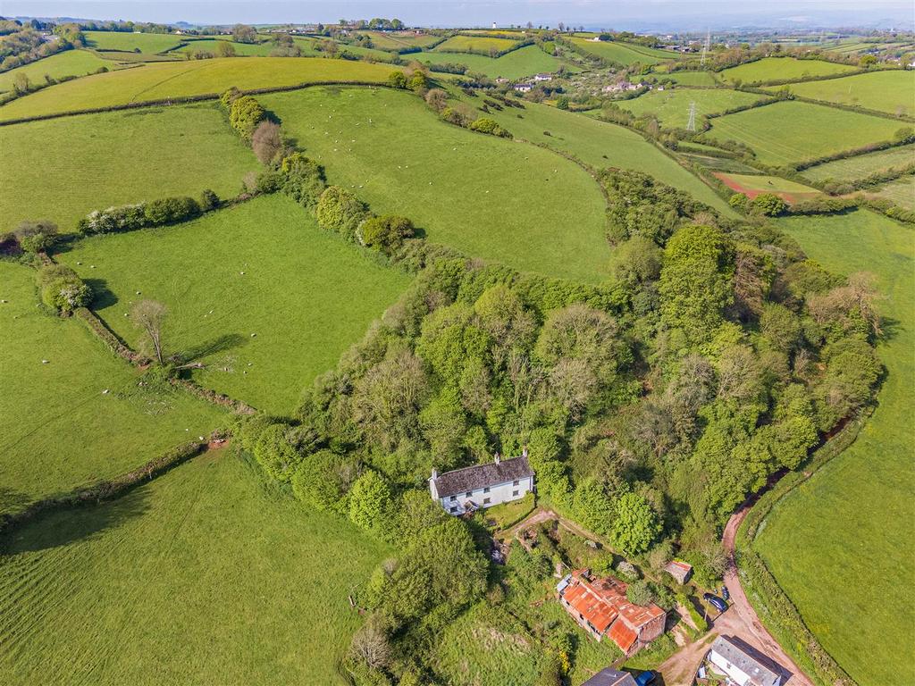 Edginswell Lane, Torquay 6 bed detached house for sale £650,000