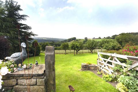 4 bedroom country house for sale, Northgate, Honley, Holmfirth