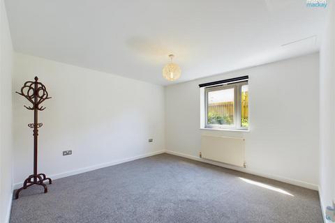 2 bedroom flat to rent, Park View Road, Hove, BN3 7AW