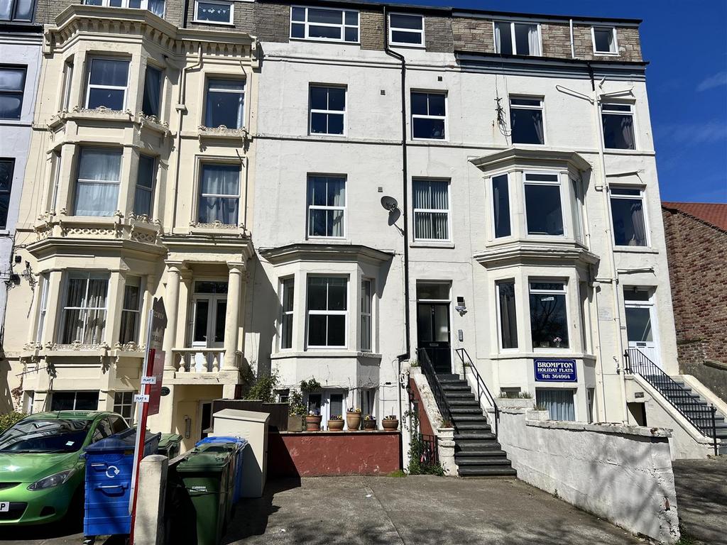 Castle Road, Scarborough 2 bed property for sale £150,000