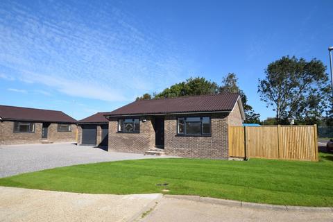 2 bedroom detached bungalow for sale, Sevenoaks Road, Eastbourne BN23