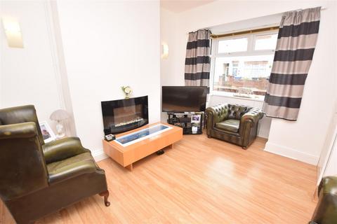 6 Columbia Road, Grimsby, DN32 8EA