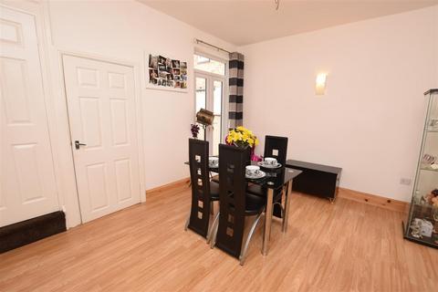6 Columbia Road, Grimsby, DN32 8EA