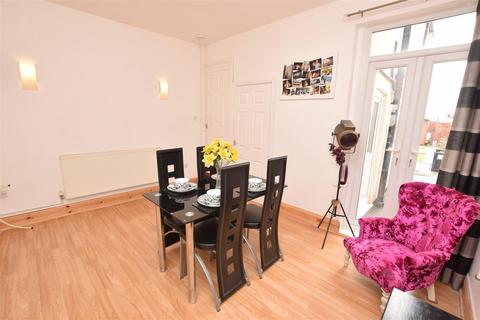 6 Columbia Road, Grimsby, DN32 8EA