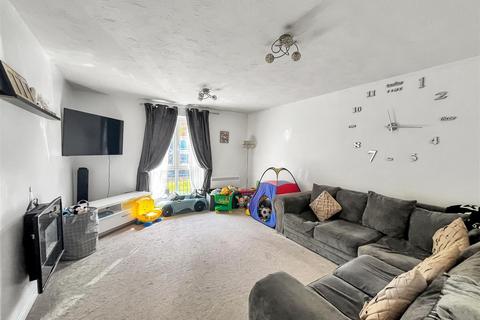 2 bedroom apartment for sale, Taylor Close, Kingswood, Bristol