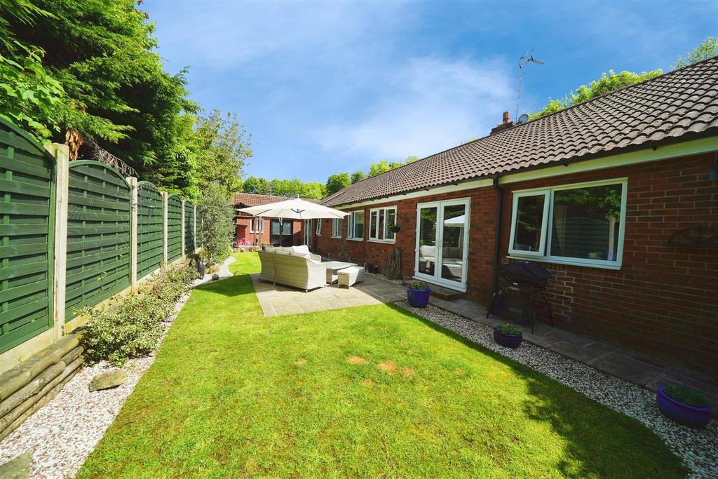 B6167214-Garden 202.JPG