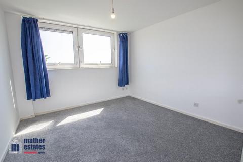 30 Highcroft The Chace, Stevenage, SG2 8QU
