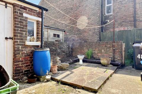 3 bedroom terraced house for sale, Avondale Road, Eastbourne