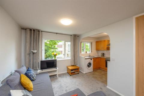 1 bedroom flat for sale, Hallam Chase, Endcliffe Vale Road, Sheffield