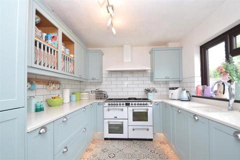 4 bedroom detached house for sale, Whitepit Lane, Newport