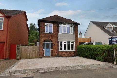 3 bedroom detached house for sale, Woodland Road, Hinckley, Leicestershire, LE10 1JF