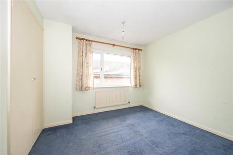 13 Bridge Walk, Yateley, GU46 7TX