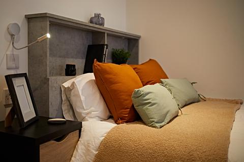 undefined, Apt 20, 113 The Headrow, The Headrow LS1