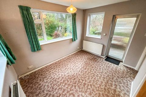 2 bedroom detached bungalow for sale, Stoneham Close, Tilehurst, Reading, RG30