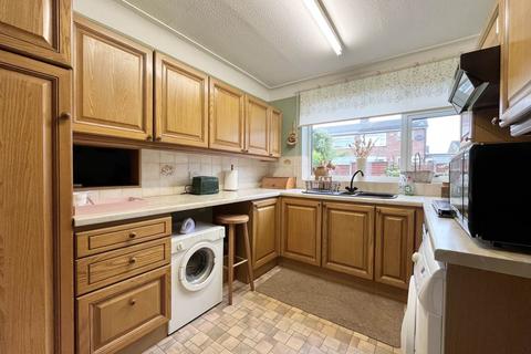 3 bedroom semi-detached house for sale, Walkers Lane, Sutton Manor