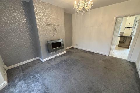 3 bedroom end of terrace house for sale, *NO CHAIN* Blackbrook Road, St Helens