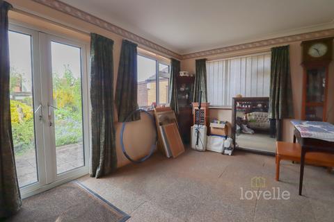 3 bedroom bungalow for sale, Water Lane , North Hykeham LN6