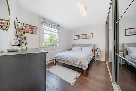 3 bedroom terraced house for sale, Standen Road, Southfields