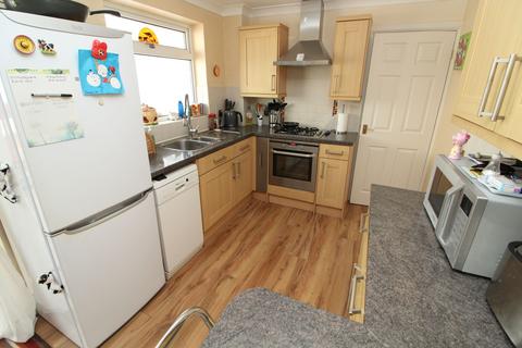 17 Browning Close, Newport Pagnell, MK16 8PJ