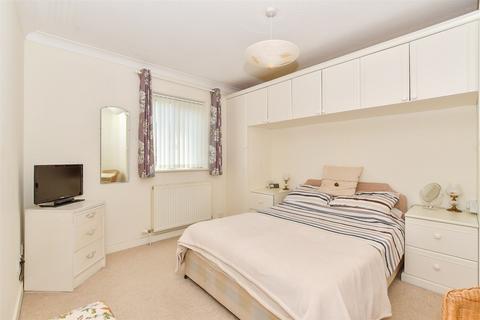 3 bedroom detached house for sale, Coast Drive, Greatstone, Kent