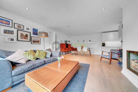 2 bedroom apartment for sale, Campion Close, Croydon, CR0 5SN