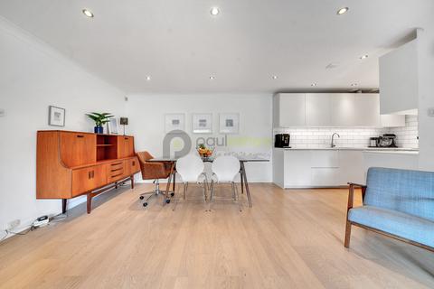 60 Campion Close, Croydon, CR0 5SN