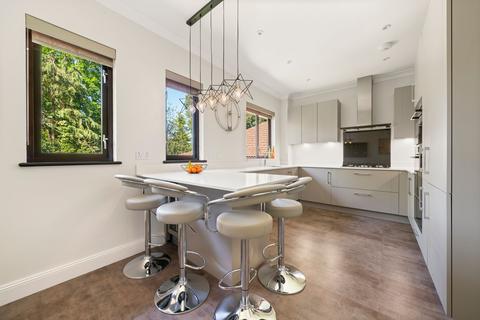 2 bedroom apartment for sale, The Gables, Oxshott, KT22