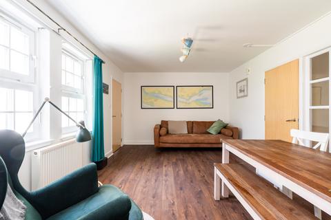 16 Brewery Close, South Queensferry, EH30 9LN