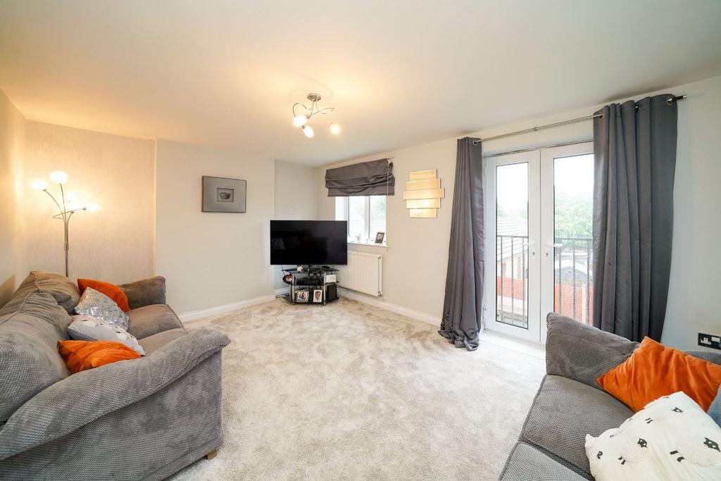 Hallbridge Gardens, Bolton, BL1 4 bed townhouse for sale £250,000