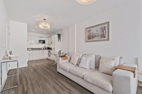 1 bedroom apartment for sale, Dixie Court, Adenmore Road, SE6 4FA