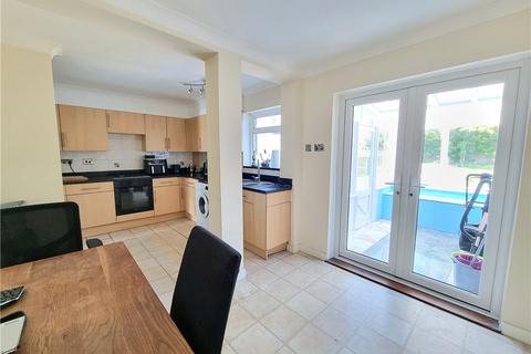 61 Crowhurst Way, Orpington, BR5 4BW