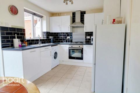 69 Appleford Drive, Minster On Sea, Sheerness, ME12 2TB