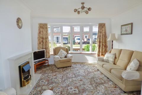3 bedroom semi-detached house for sale, Campsie Crescent, North Shields, Tyne and Wear, NE30 3QS