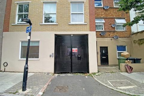 Land for sale, Hercules Street, Islington, London, N7 6AT
