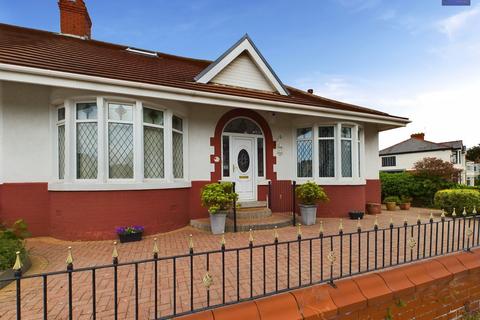 4 bedroom semi-detached house for sale, Arnold Avenue, Blackpool, FY4